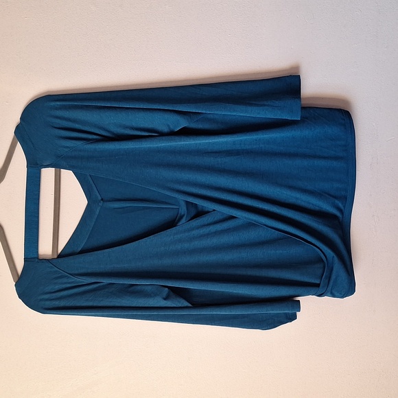 Hyba Top - Picture 3 of 5